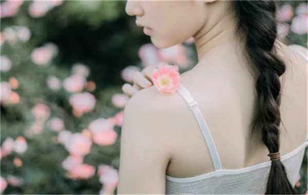 沙市香港胎儿多大能鉴定性别(香港抽血验男女预约)
